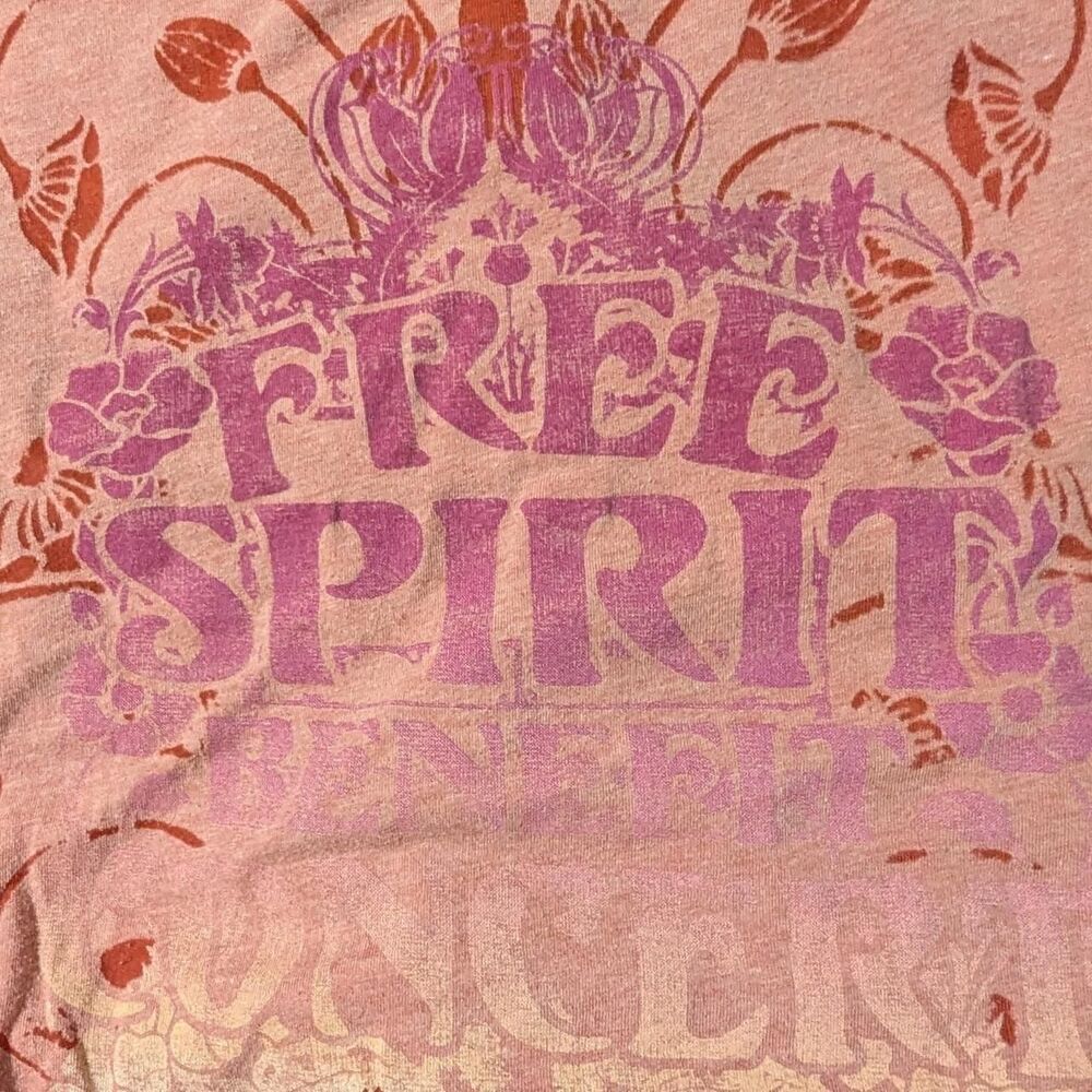 Vintage Women's Orange T-shirt Free Spirit Benefit Concert Long shirt
